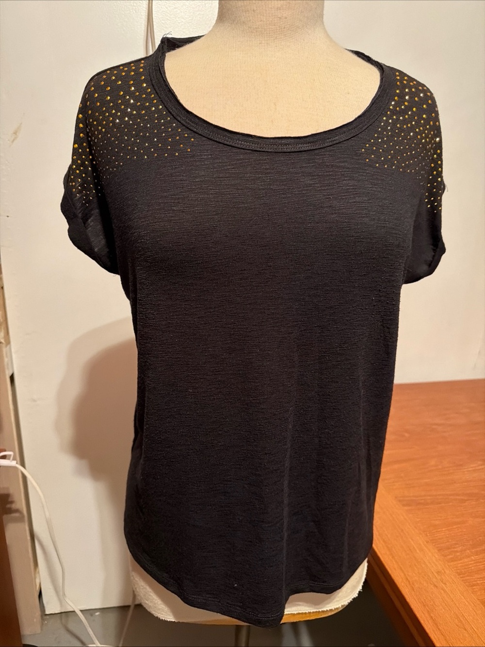 Ellen Tracy Black Short Sleeve Top with Gold Stud Shoulders